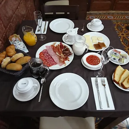 酒店 Don Felix Ríoseco