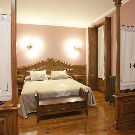 Don Felix Hotel Rioseco (Sobrescobio, Asturias)