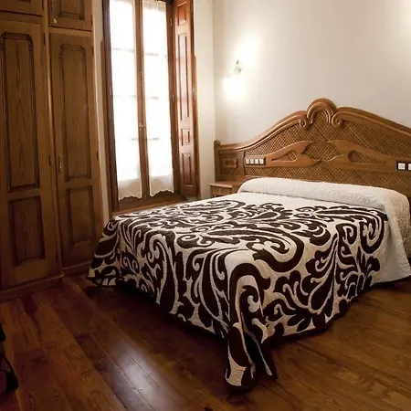 Don Felix Hotel Rioseco (Sobrescobio, Asturias)