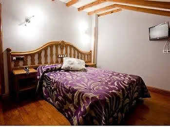 Hotel Don Felix Rioseco (Sobrescobio, Asturias)